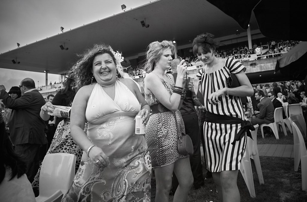 Portret, fotografia uliczna, ulprofesjonalne zdjęcie wykonane przez fotografa