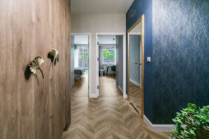 Dom żoliborz Warszawa fotografia wnętrz — kamienica przedwojenna salon